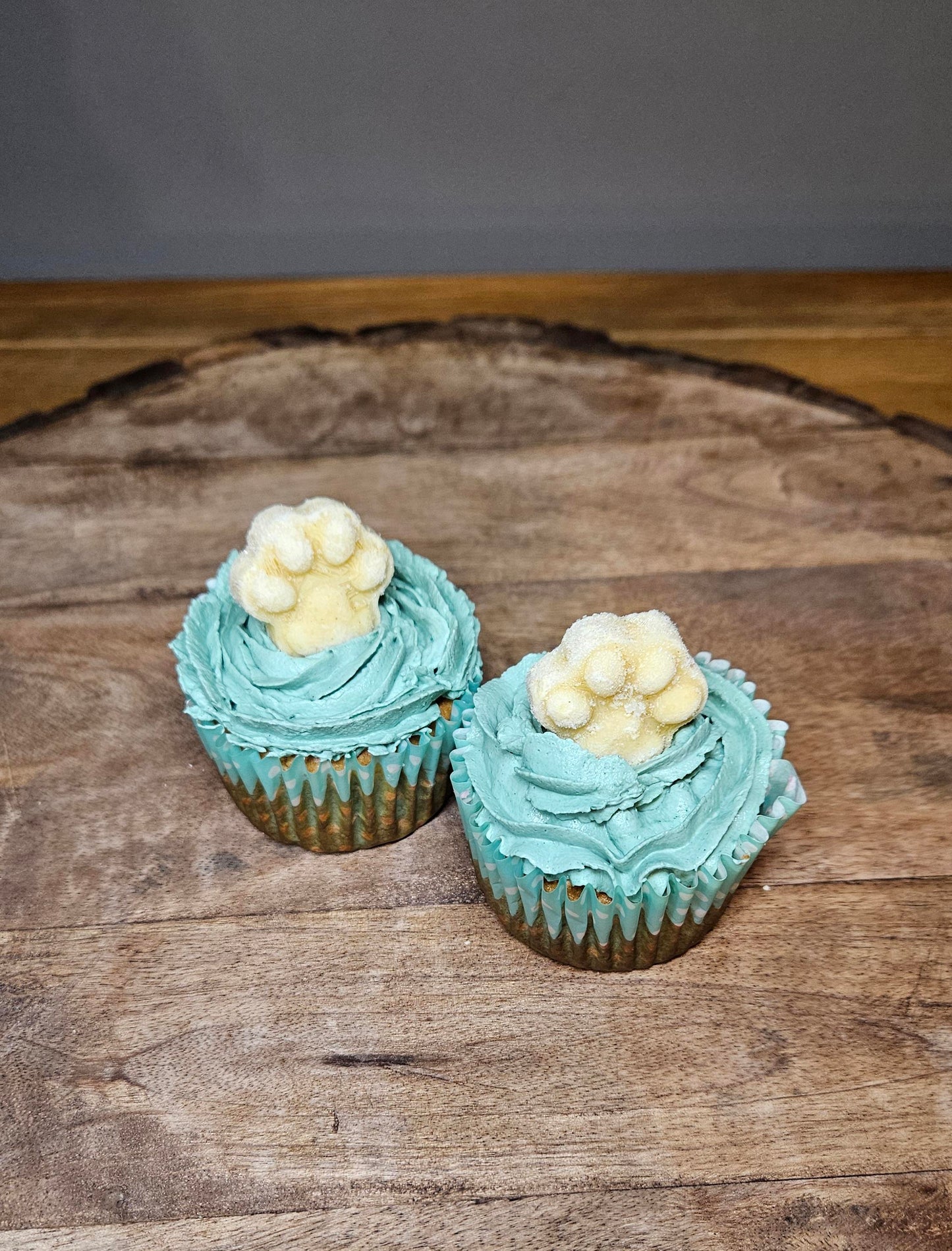 Apple, Peanut Butter & Flaxseed Pup-cakes